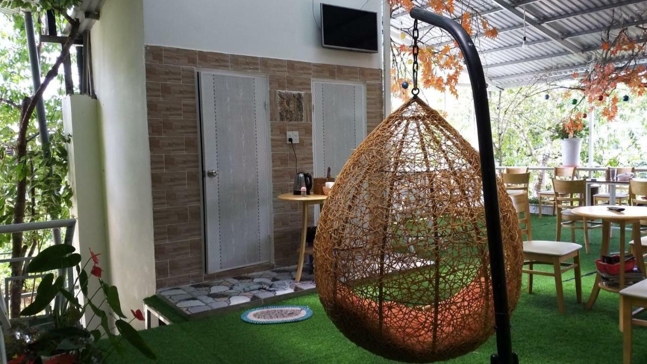 Homestay Doc Tinh Dalat Eksteriør bilde