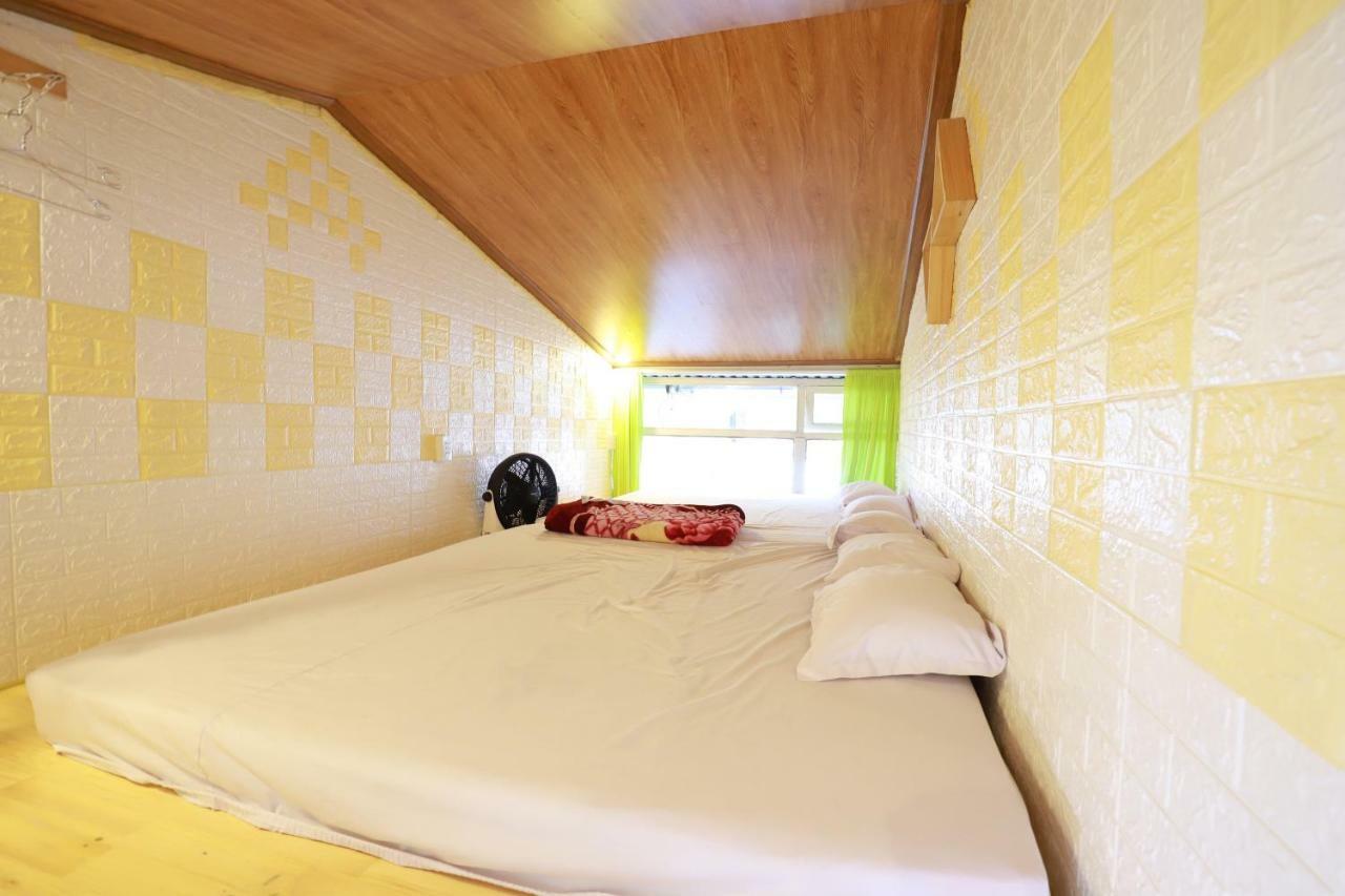Homestay Doc Tinh Dalat Eksteriør bilde