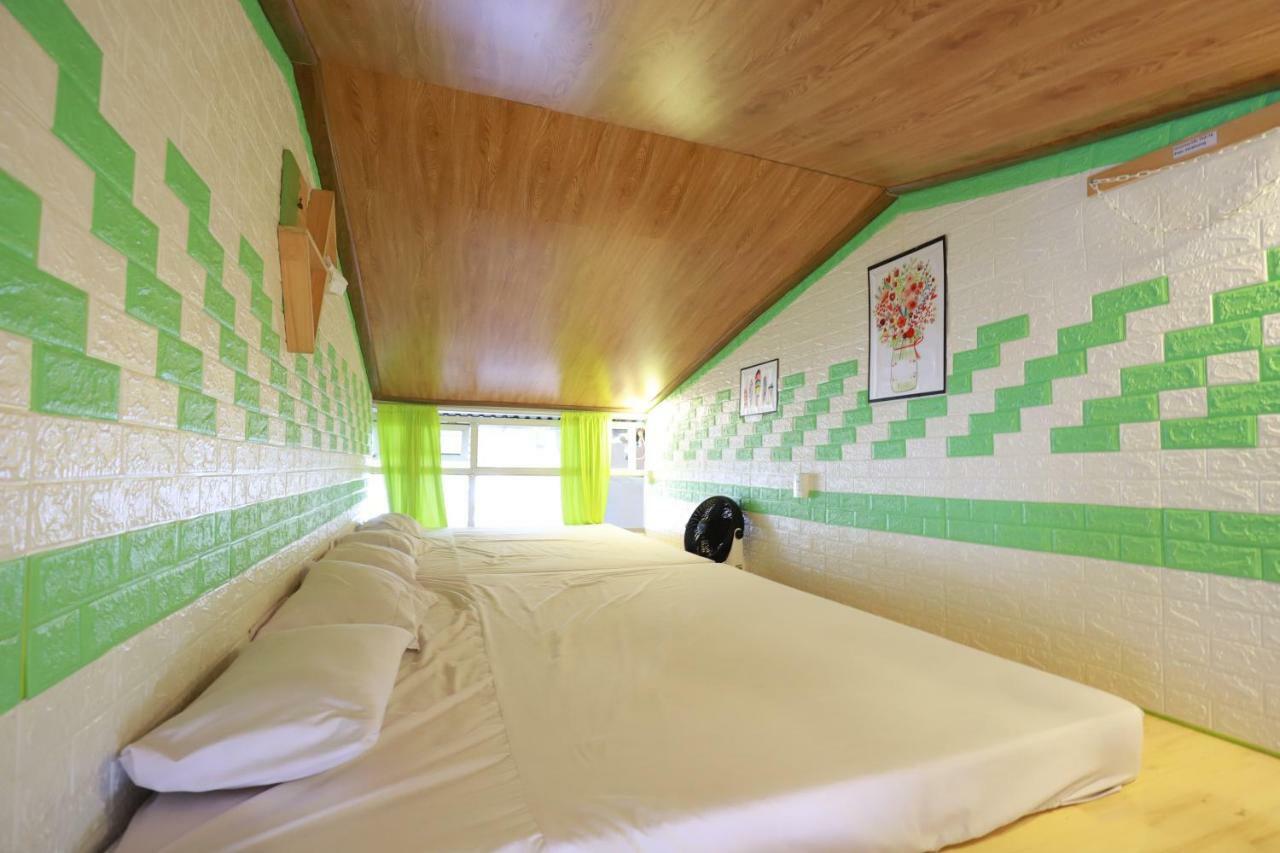 Homestay Doc Tinh Dalat Eksteriør bilde